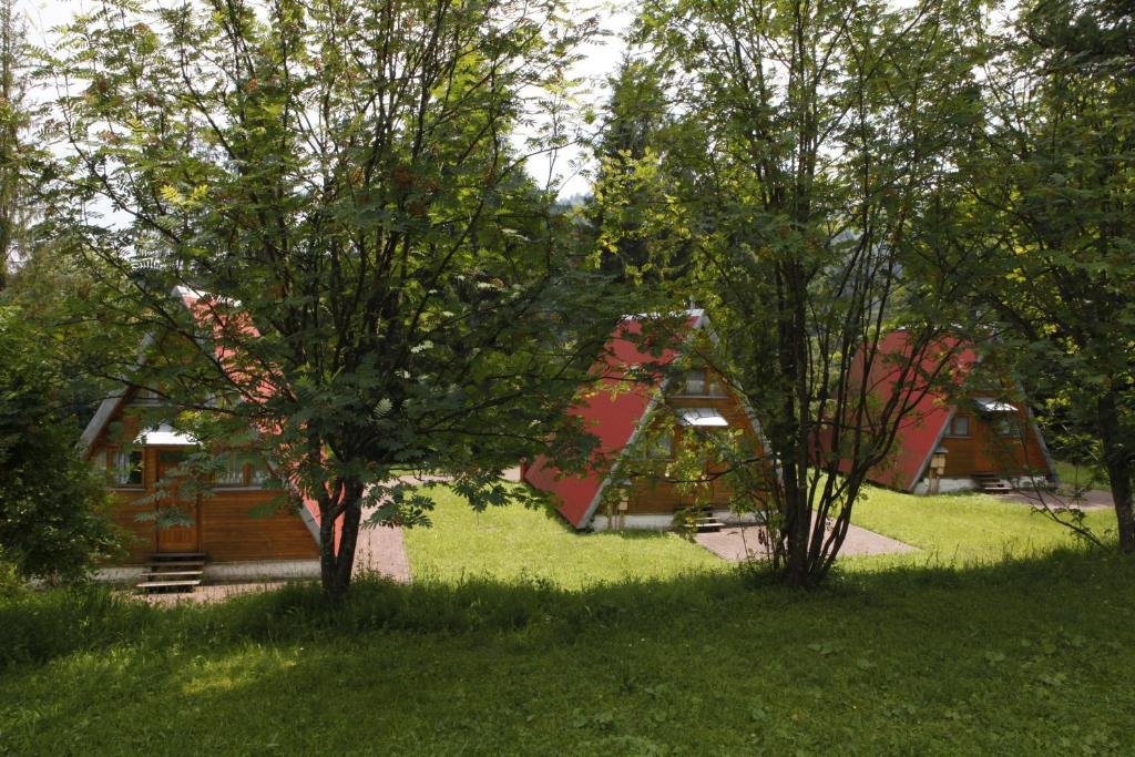 Perelka Natura Tour Hotel Cisna Esterno foto