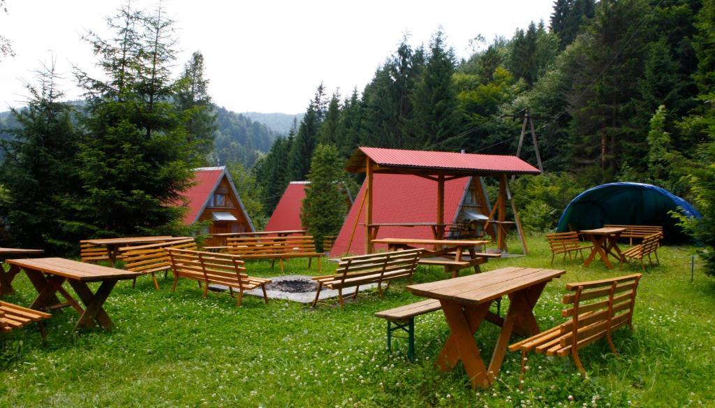 Perelka Natura Tour Hotel Cisna Esterno foto